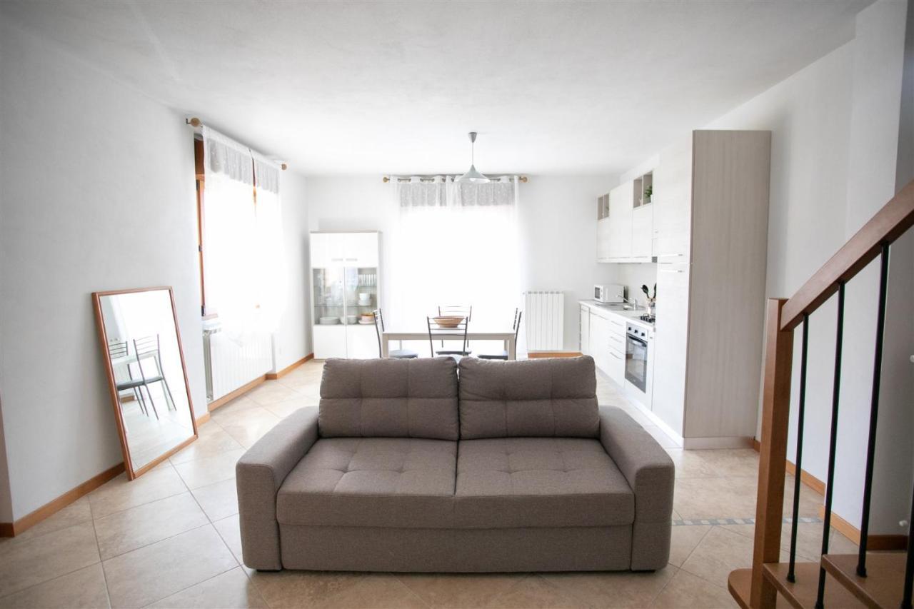 Iseolakerental - Appartamento Iris Solto Collina Zewnętrze zdjęcie